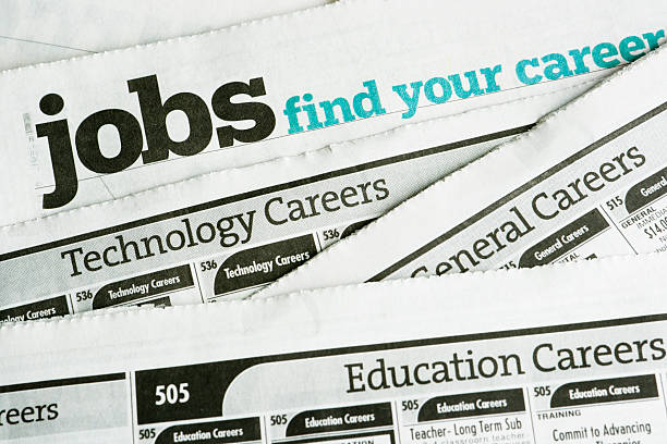 How To Write A Job Posting Ad (11 Effective Ways And Examples)